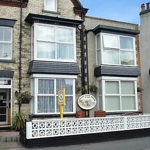 Hallam 3* Filey
